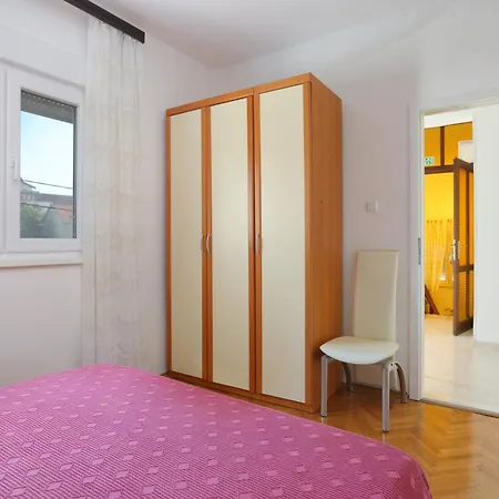 Apartment By The Sea Seget Vranjica, Trogir - 18487