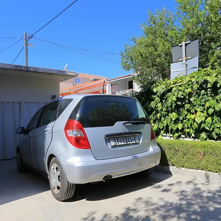 Apartment By The Sea Seget Vranjica, Trogir - 18487 *